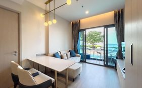 S Sriracha Hotel & Residence
